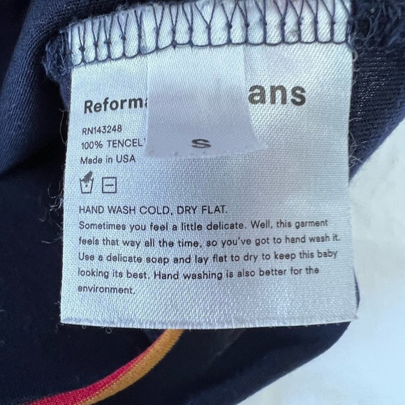 Reformation Blue Striped Chloe Long Sleeve Crop Top Size Small - Picture 9 of 10